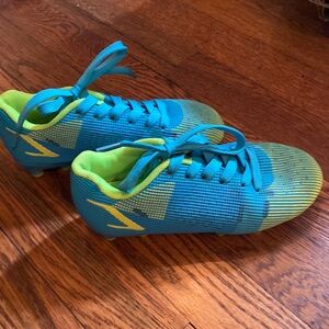 Soccer Cleats Size 12